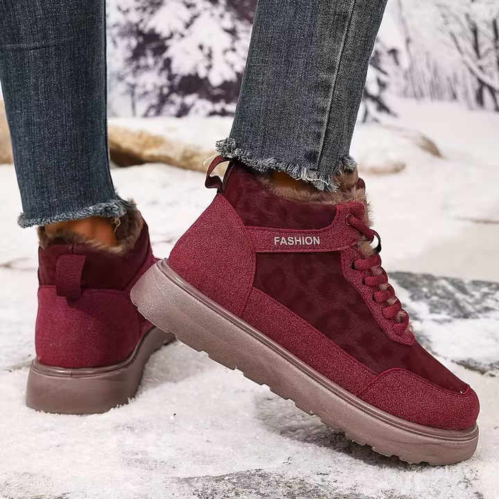 Elizia – Snørestøvletter Med Tykk Såle