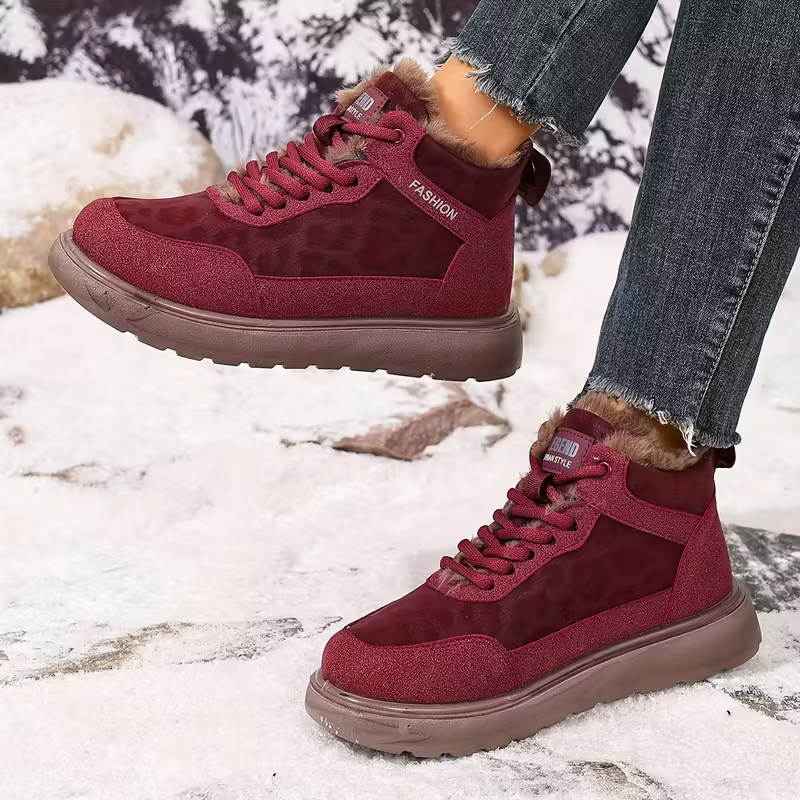 Elizia – Snørestøvletter Med Tykk Såle