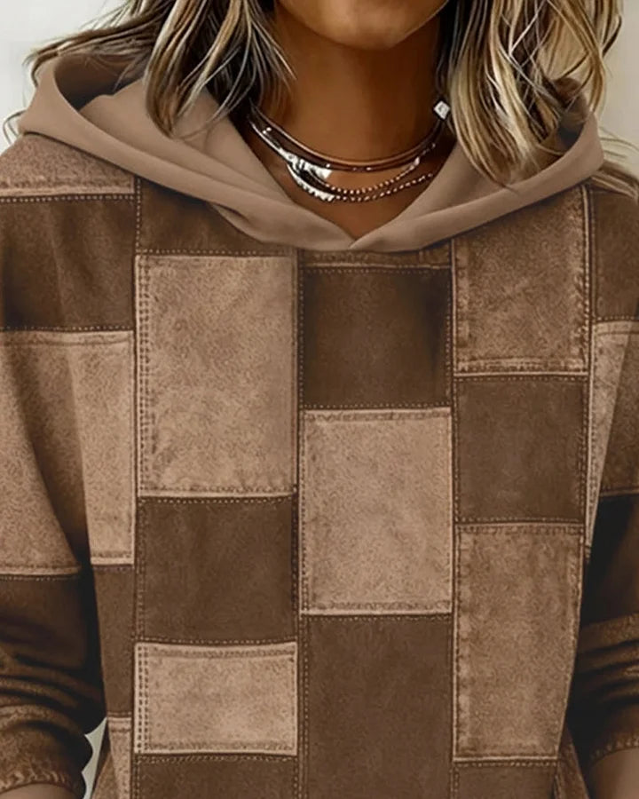 Yaralyn – Stilig Langermet Hettegenser med Rutemønster