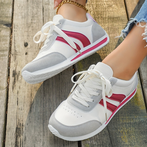 Adina – Komfortabel Snøresko