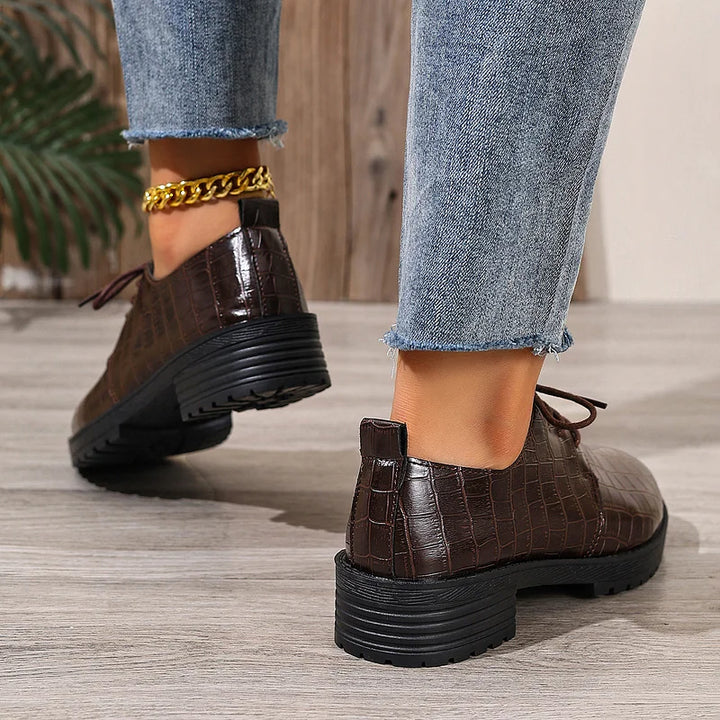 Niyra – Derby Sko Med Tykk Såle Og Snøring