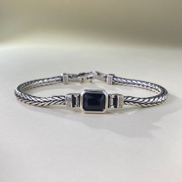 DarkCharm - Onyx Edelstenarmbånd