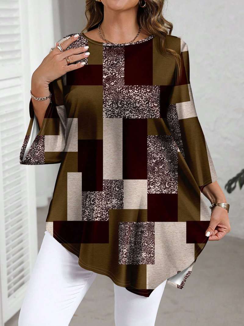 Nurit - Rutete Oversized Bluse Med Kort Erme og Trykk