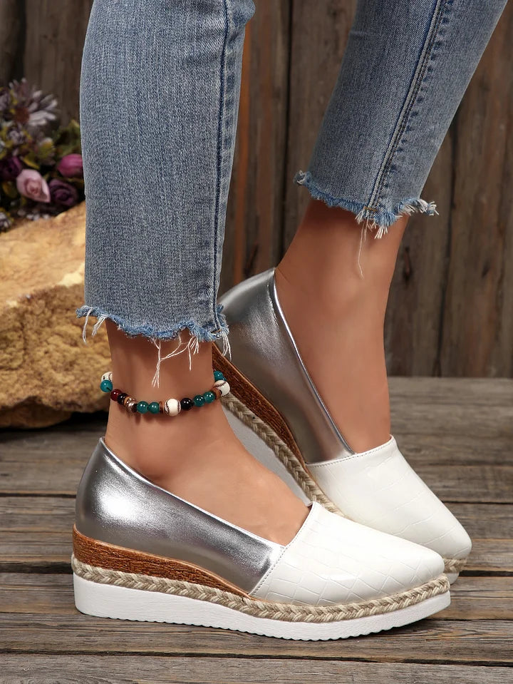 Shaniyah – Ortopediske Sklisikre Sko