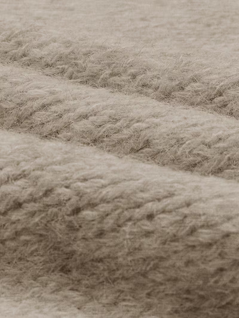 Dariya – Kort Og Myk Strikket Genser