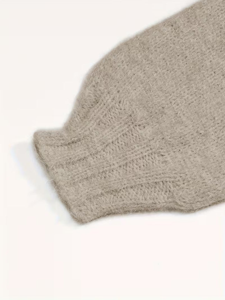 Dariya – Kort Og Myk Strikket Genser